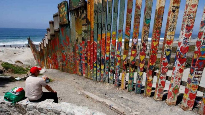 #Mexicano salva a migrantes en altamar rumbo a #EU