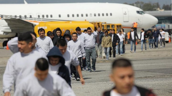 EE. UU. implementará programa alternativo para inmigrantes en proceso de deportación