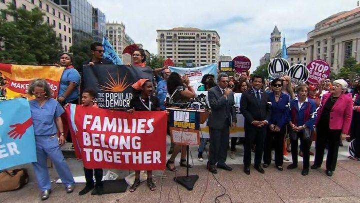 Programa para acelerar casos de migrantes en EE. UU. enfrenta desafíos