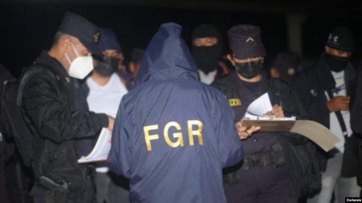 El Salvador y Guatemala lanzan ofensiva contra los «coyotes»