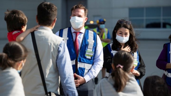 Programa especial en EE. UU. refiere a 5.000 refugiados afganos a Canadá