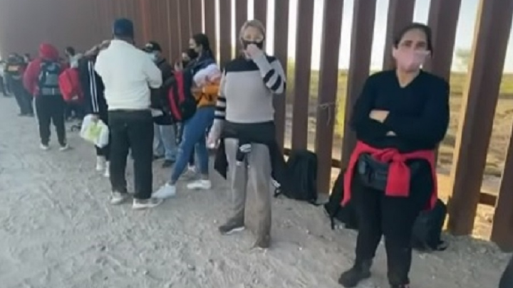 Baja cifra de migrantes inscritos en el programa Quédate en #México