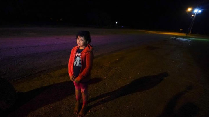 Aplaude López Obrador a Biden por exigir regularizar a migrantes