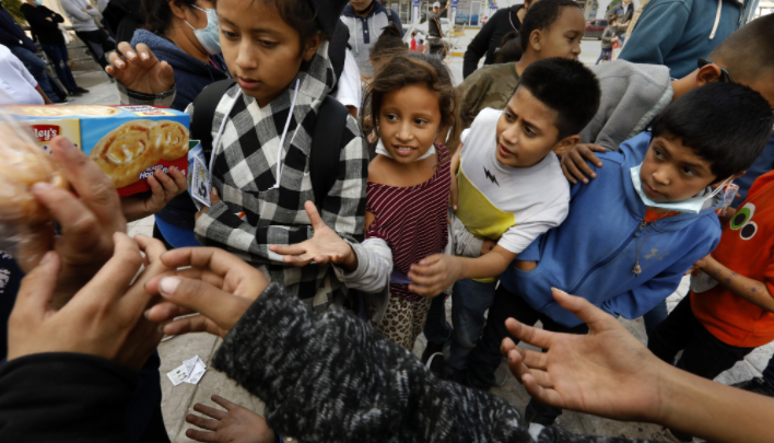 El temido título 42 reduce sus efectos