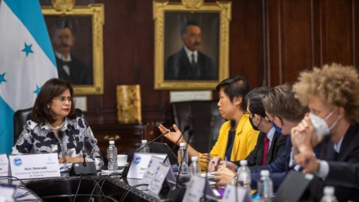 Honduras: El FMI, dispuesto a apoyar al gobierno de Xiomara Castro