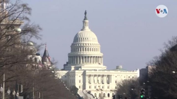 EEUU: Congreso dividido por derogación de medida sanitaria fronteriza