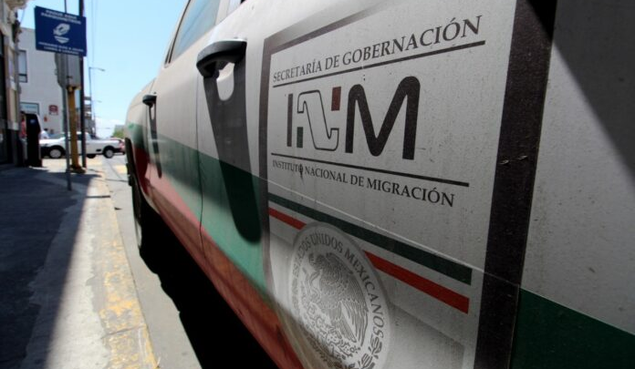 Asegura el INM a 32 migrantes en Papantla