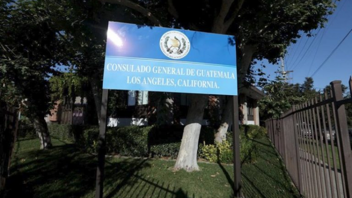 Ciudadanos guatemaltecos en Los Ángeles podrán tramitar pasaporte de 10 años