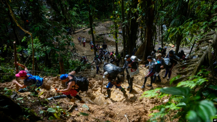Migrantes que cruzan el Tapón del Darién alcanza máximos históricos