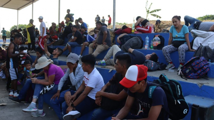 Caravana migrante pide a la Guardia Nacional que los acompañe en su paso por México