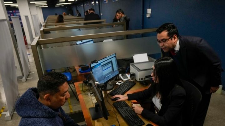 Chile inicia el empadronamiento de inmigrantes irregulares