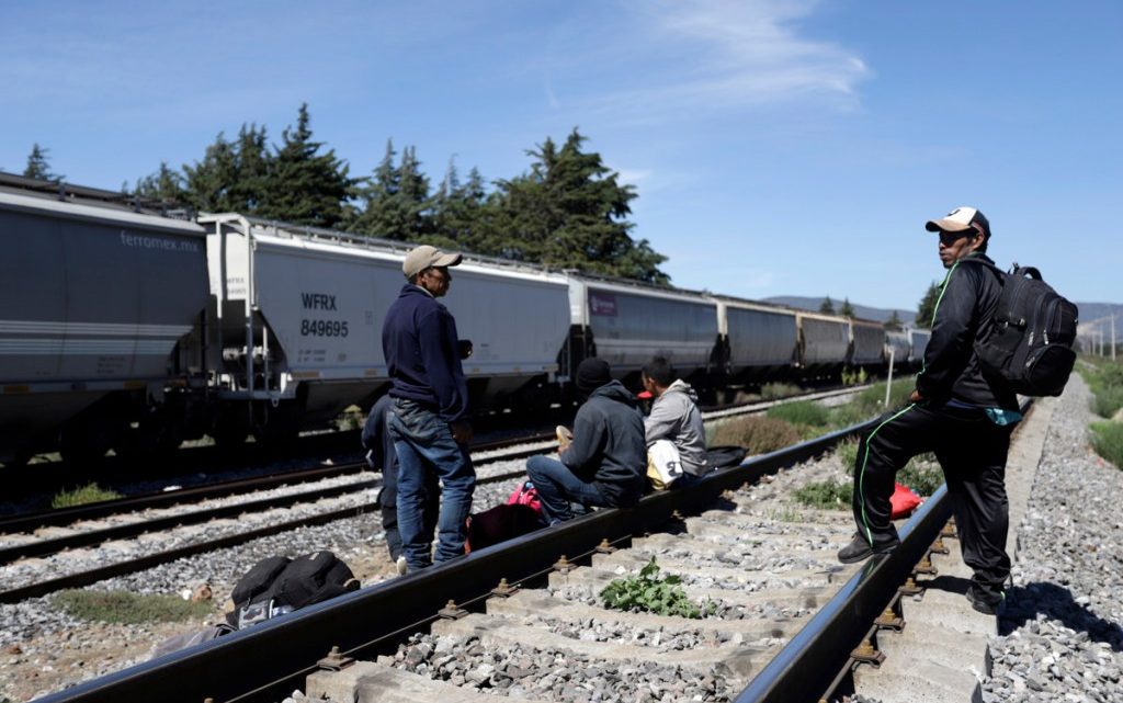 Venezolanos lideran cruces ilegales, superando a mexicanos en la frontera de EEUU