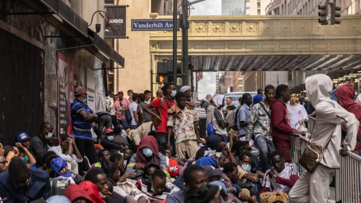 La crisis migratoria podría costar más de $450 mil millones, según nuevo reporte