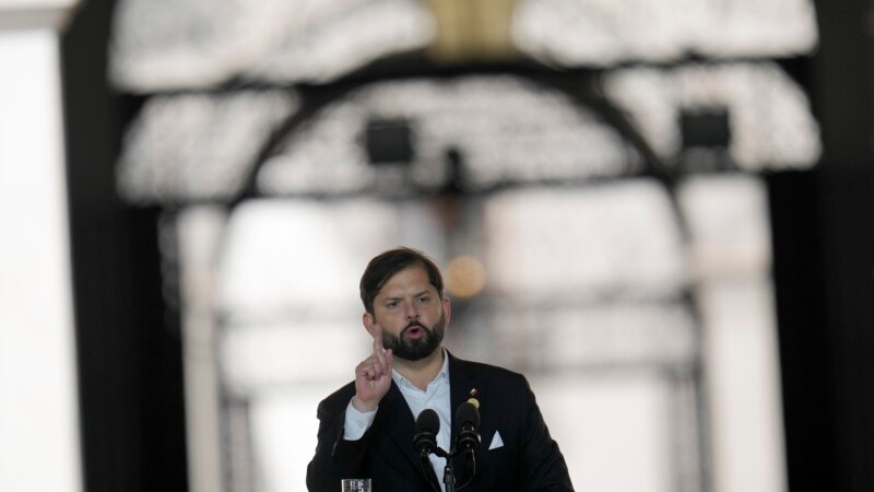 Chile empadrona a 105.000 migrantes que ingresaron clandestinamente al país