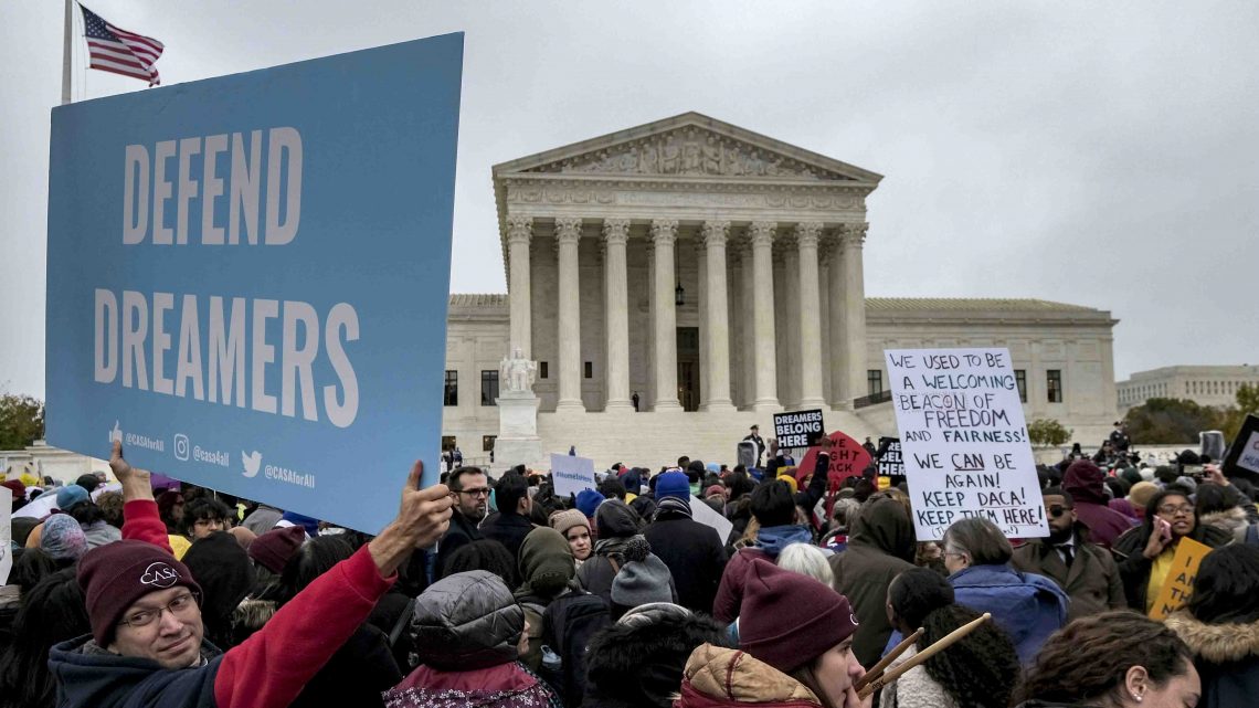 Descartan por ahora aprobar un camino a la ciudadanía para dreamers
