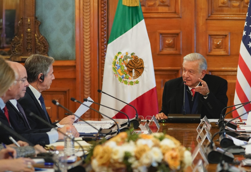 México y EEUU acuerdan abrir los cruces fronterizos