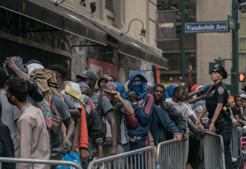 Más de 160.000 inmigrantes llegaron a Nueva York desde 2022