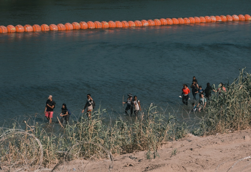 México suspende deportaciones de inmigrantes por falta de dinero