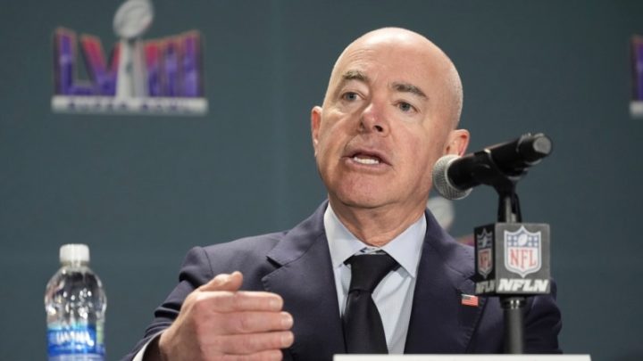 El juicio político a Mayorkas comenzará el 26 de febrero