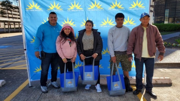 Cómo ayuda la diáspora nicaragüense en EEUU a los nuevos inmigrantes