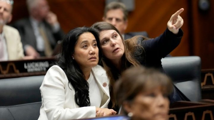 Votantes de Arizona decidirán si la policía podrá arrestar por cruzar ilegalmente a EEUU