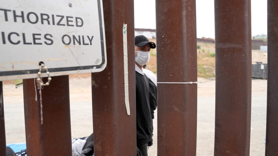 La mayoría de muertes de inmigrantes en custodia de EEUU se pudo prevenir: informe