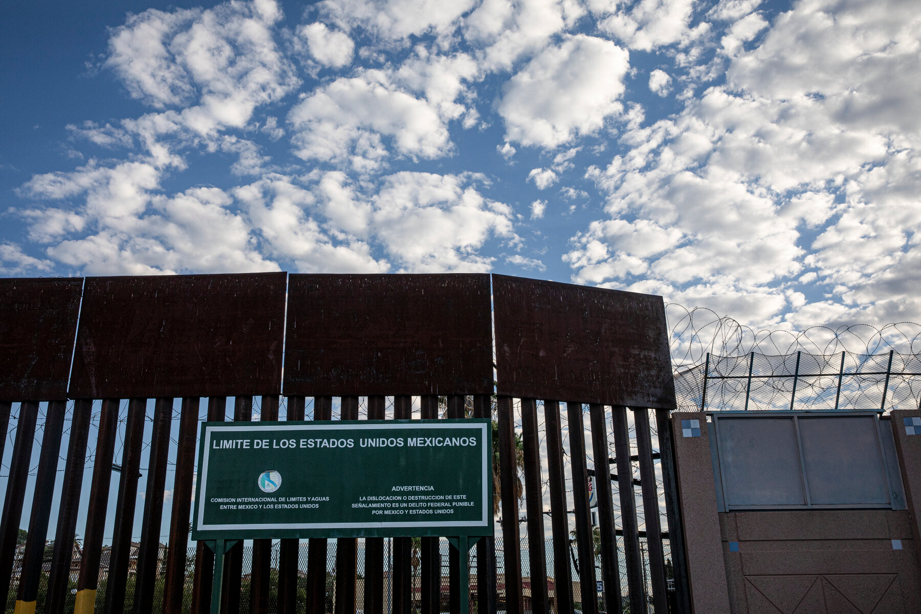 Importantes cambios migratorios en EE. UU. por recientes fallos federales