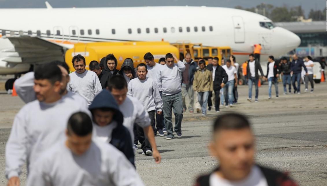 EE. UU. implementará programa alternativo para inmigrantes en proceso de deportación