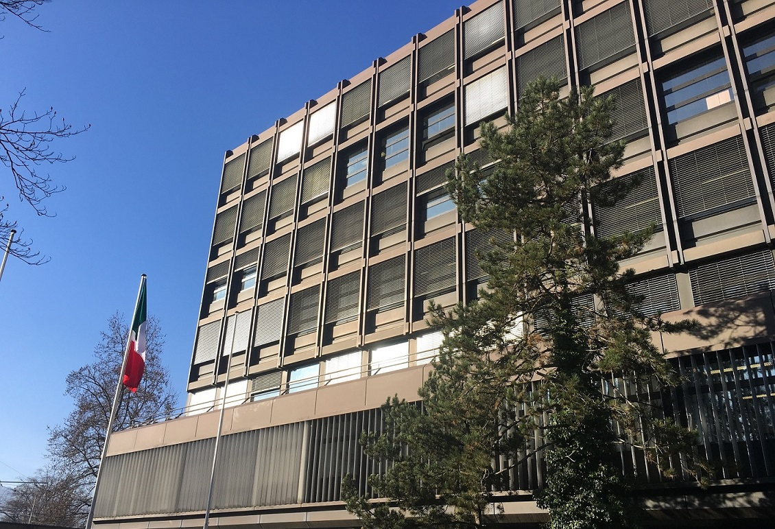 Información de embajadas