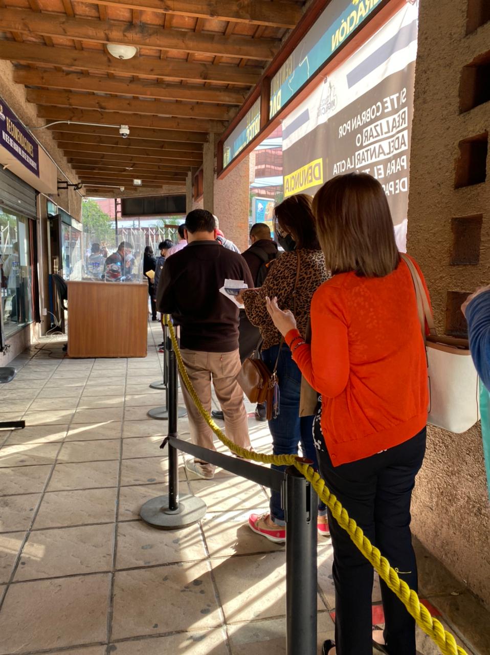 Migración ha emitido más de cien mil pasaportes durante el 2021