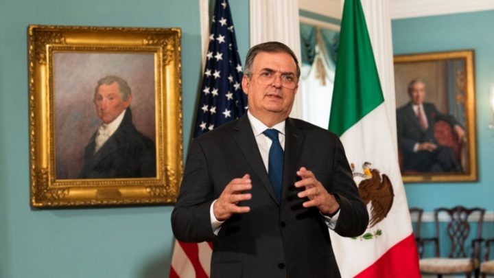 México «no tiene libre tránsito para cualquiera», con o sin Título 42, dice canciller