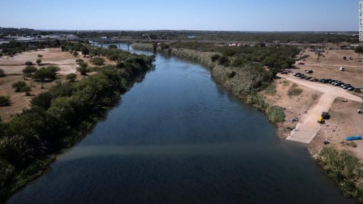 Encuentran el cuerpo de un niño migrante en el río Grande y su hermano sigue desaparecido