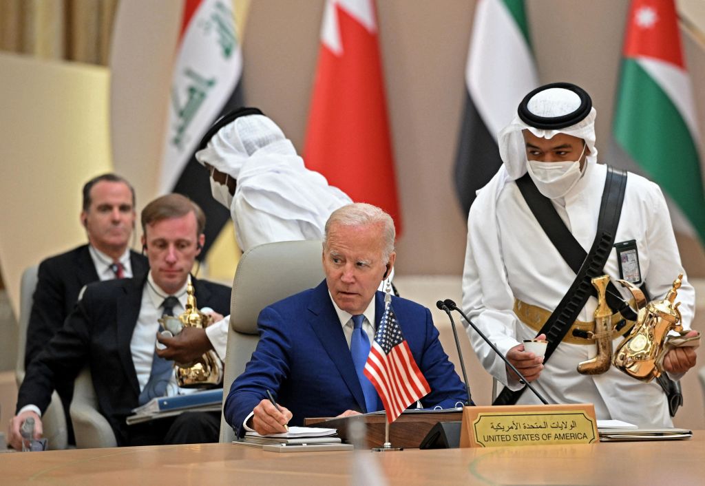Biden: EEUU no se alejará del Medio Oriente para que el vacío lo llenen China, Rusia o Irán