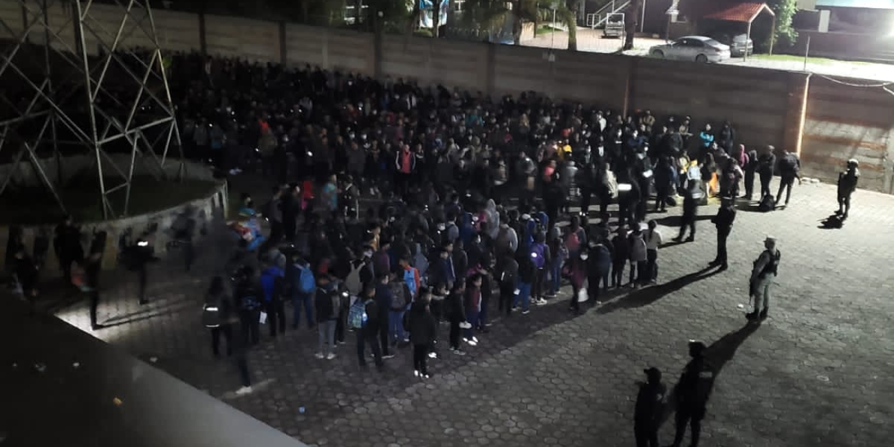 Rescatan a 688 migrantes en México