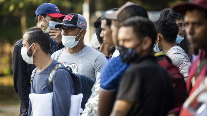 Llegan los primeros venezolanos a EEUU a través del nuevo programa migratorio