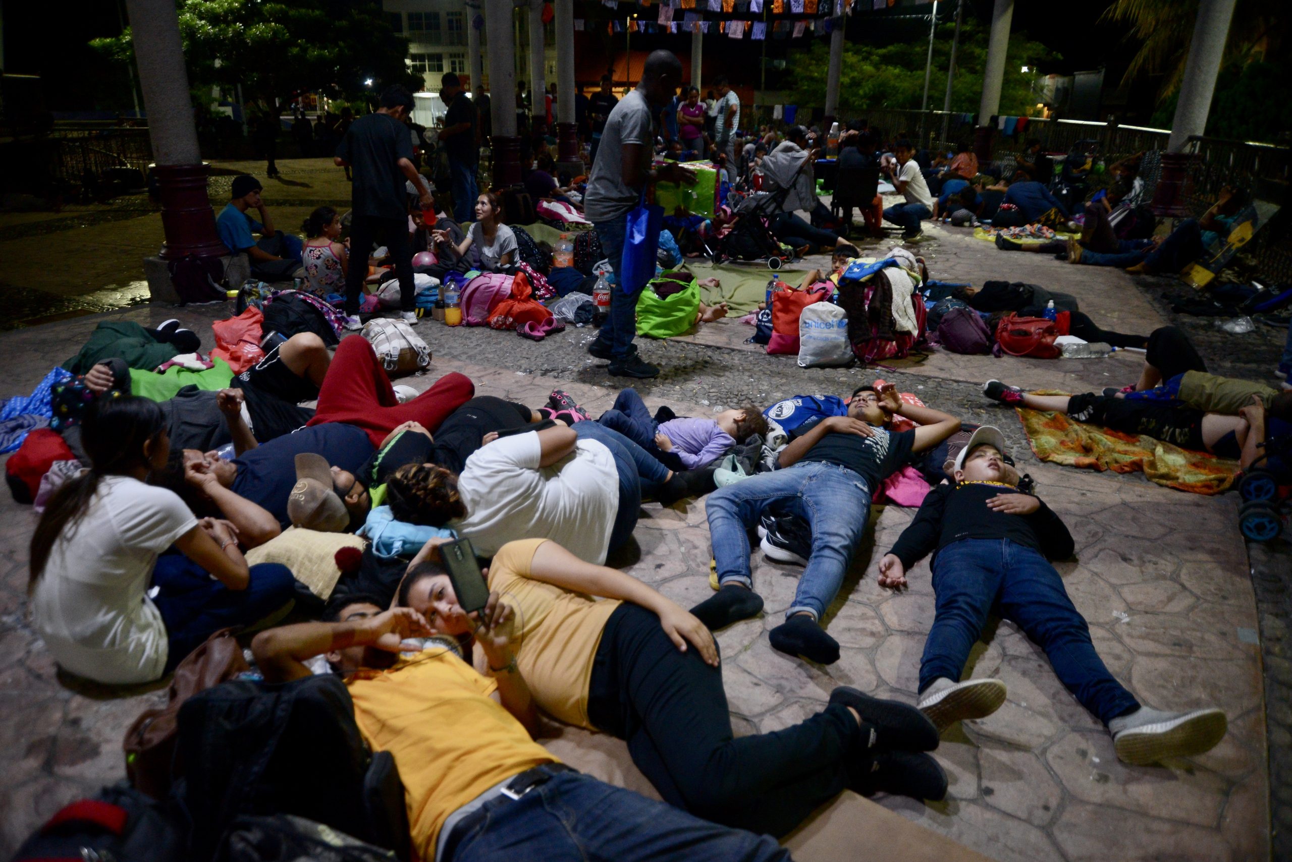 Rescatan a 368 migrantes abandonados  buscaban cruzar a EEUU