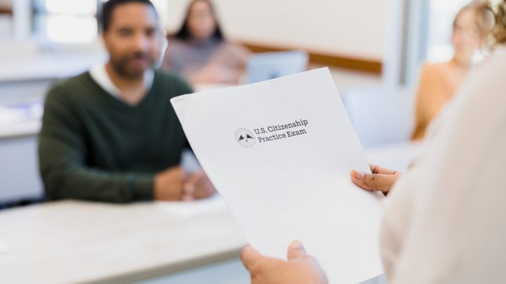 Examen de ciudadanía: harán prueba piloto para hacerle cambios