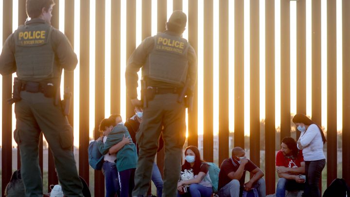 La Corte Suprema mantiene vigente el Título 42