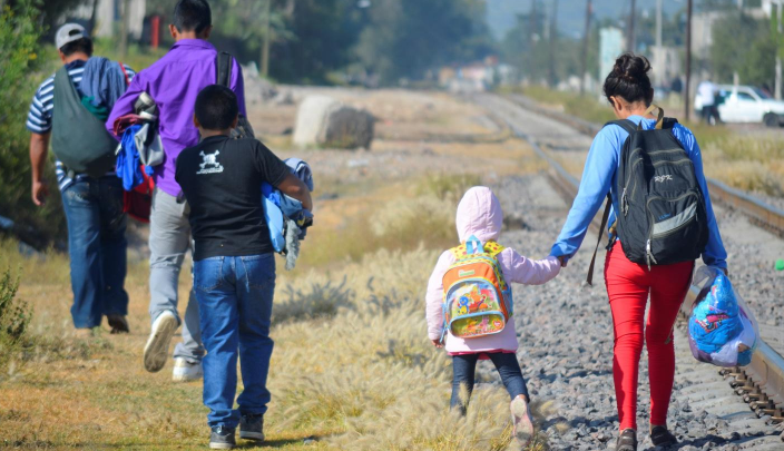 En Baja California aproximadamente mil 300 niñas, niños y adolescentes migrantes