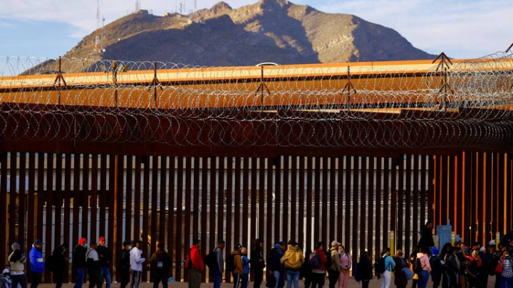 Guardia Nacional de EU dispara a migrante en Texas
