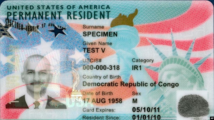 USCIS emite nuevas «green cards» con tecnología de vanguardia