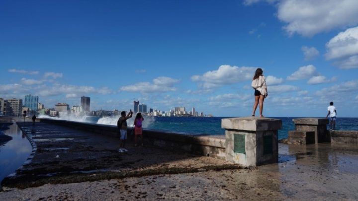 Temen fin del programa de parole humanitario de inmigración a EEUU por demandas