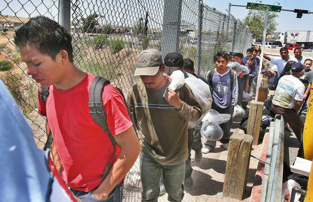 Demandan al Gobierno de EEUU por desatender permisos migratorios humanitarios