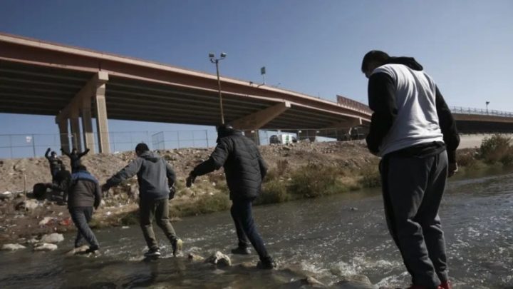 Casa Blanca anticipa que fin de Título 42 “hará mucho más difícil” cruzar la frontera