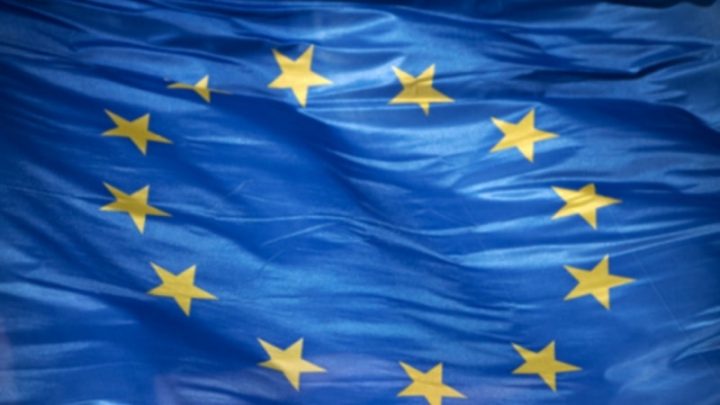 La Unión Europea da luz verde a un plan de inmigración