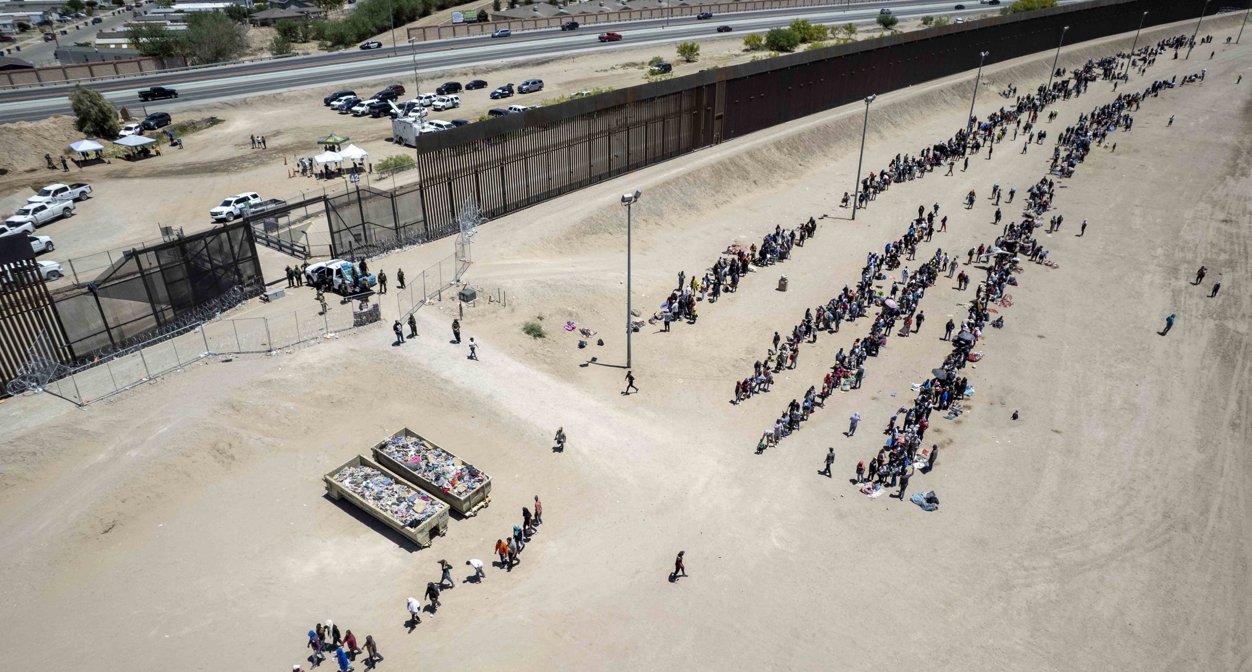 Abren un nuevo refugio para 200 migrantes en Chicago