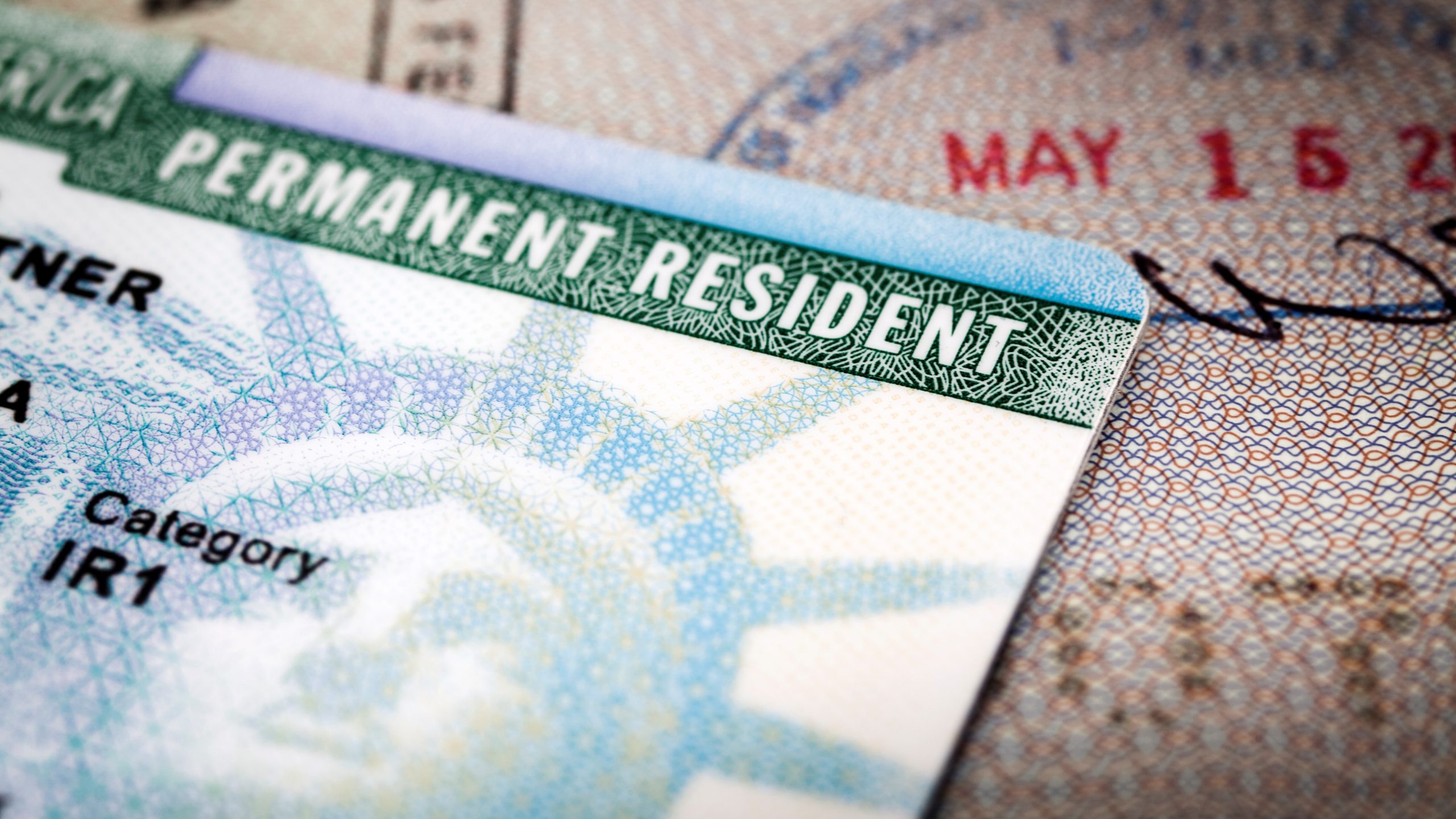 Corte Suprema aprueba deportación para inmigrantes que obstruyan la justicia