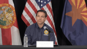 Traslado de migrantes: el último campo de batalla político en EEUU