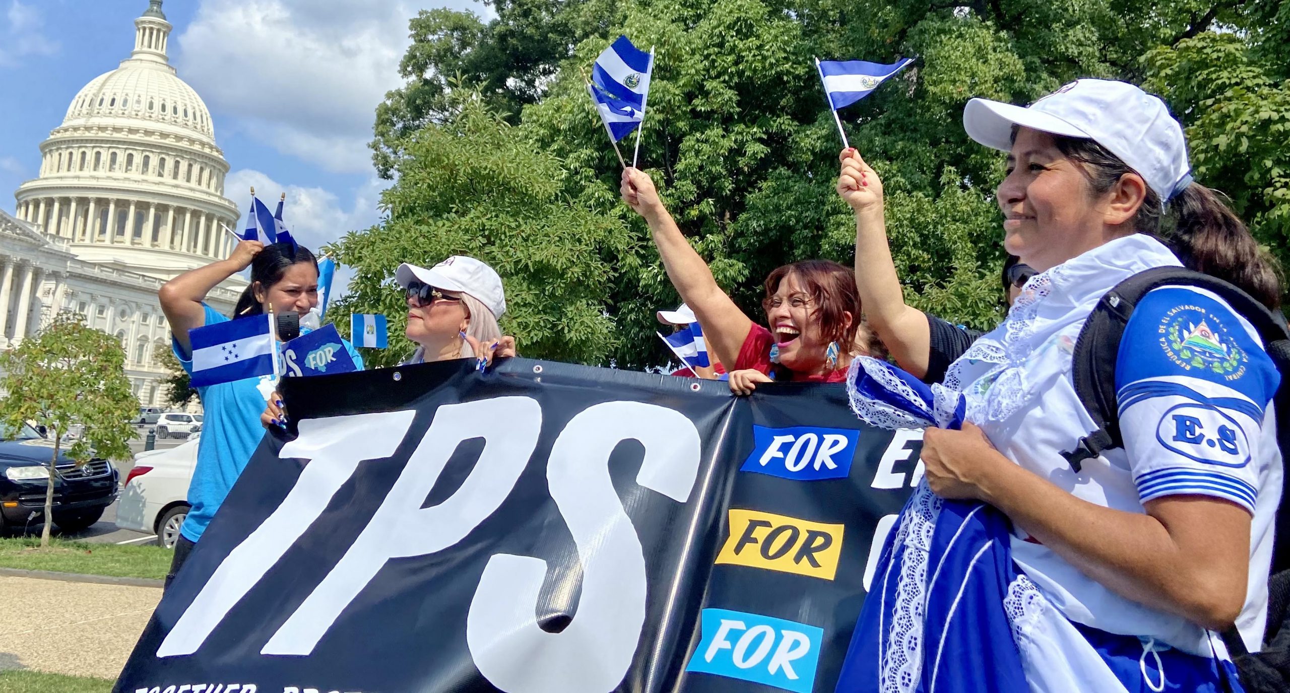 Biden extiende TPS para inmigrantes de El Salvador, Honduras, Nicaragua y Nepal
