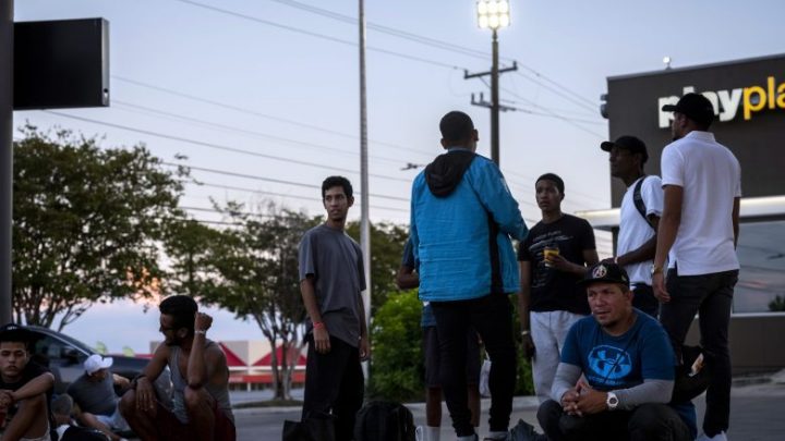 EEUU abre un nuevo programa de inmigración para centroamericanos y colombianos